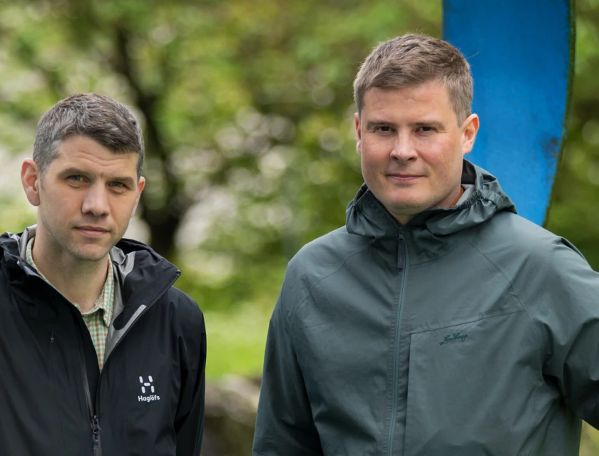 Default image description